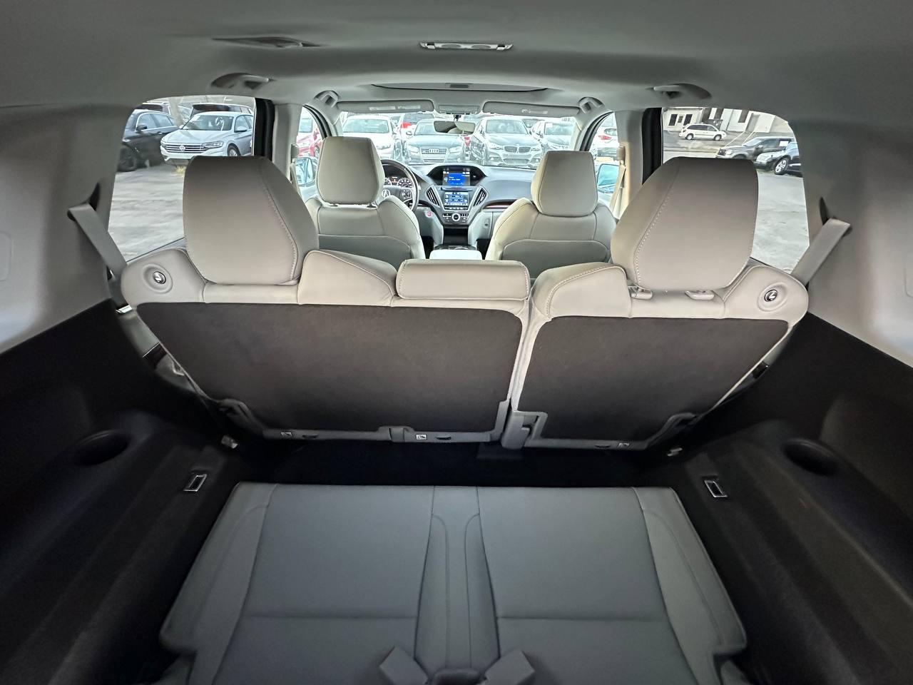 Acura MDX 9-Spd AT 2016
