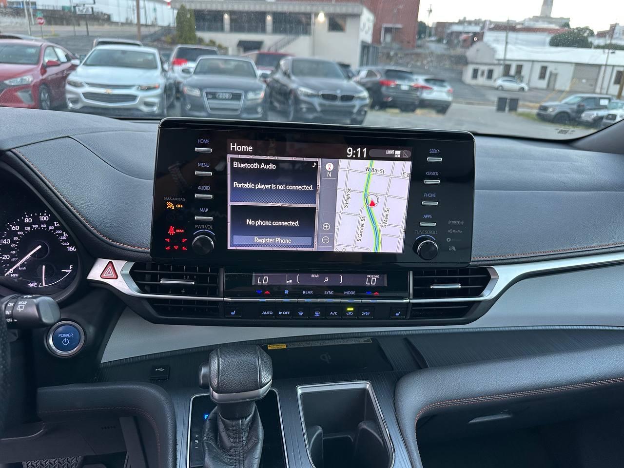 Toyota Sienna XSE 7-Passenger AWD 2021