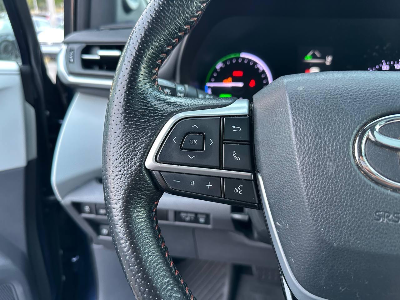 Toyota Sienna XSE 7-Passenger AWD 2021