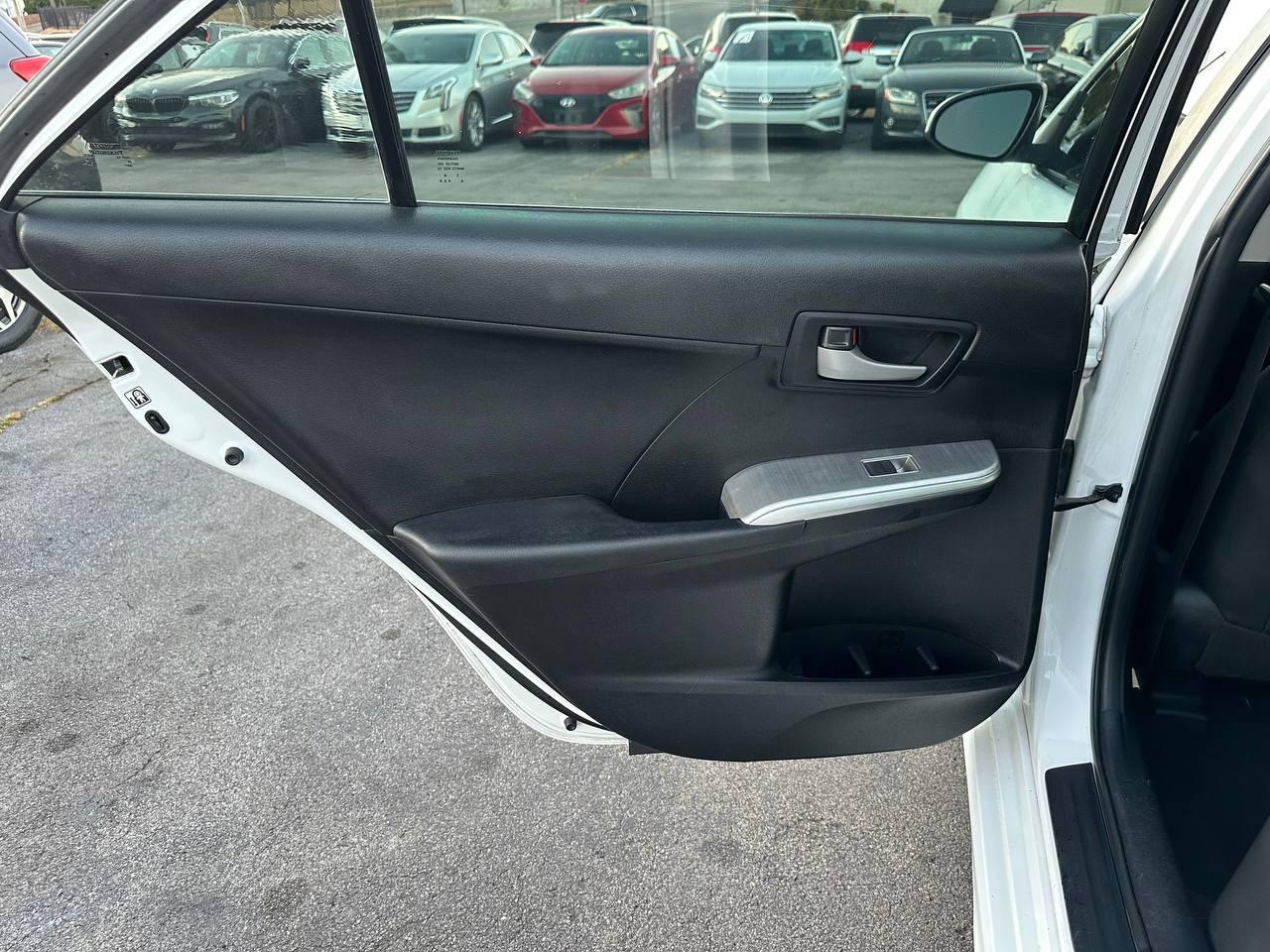 Toyota Camry SE 2012