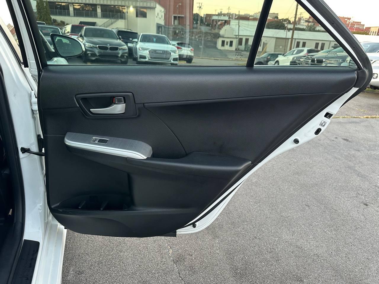 Toyota Camry SE 2012