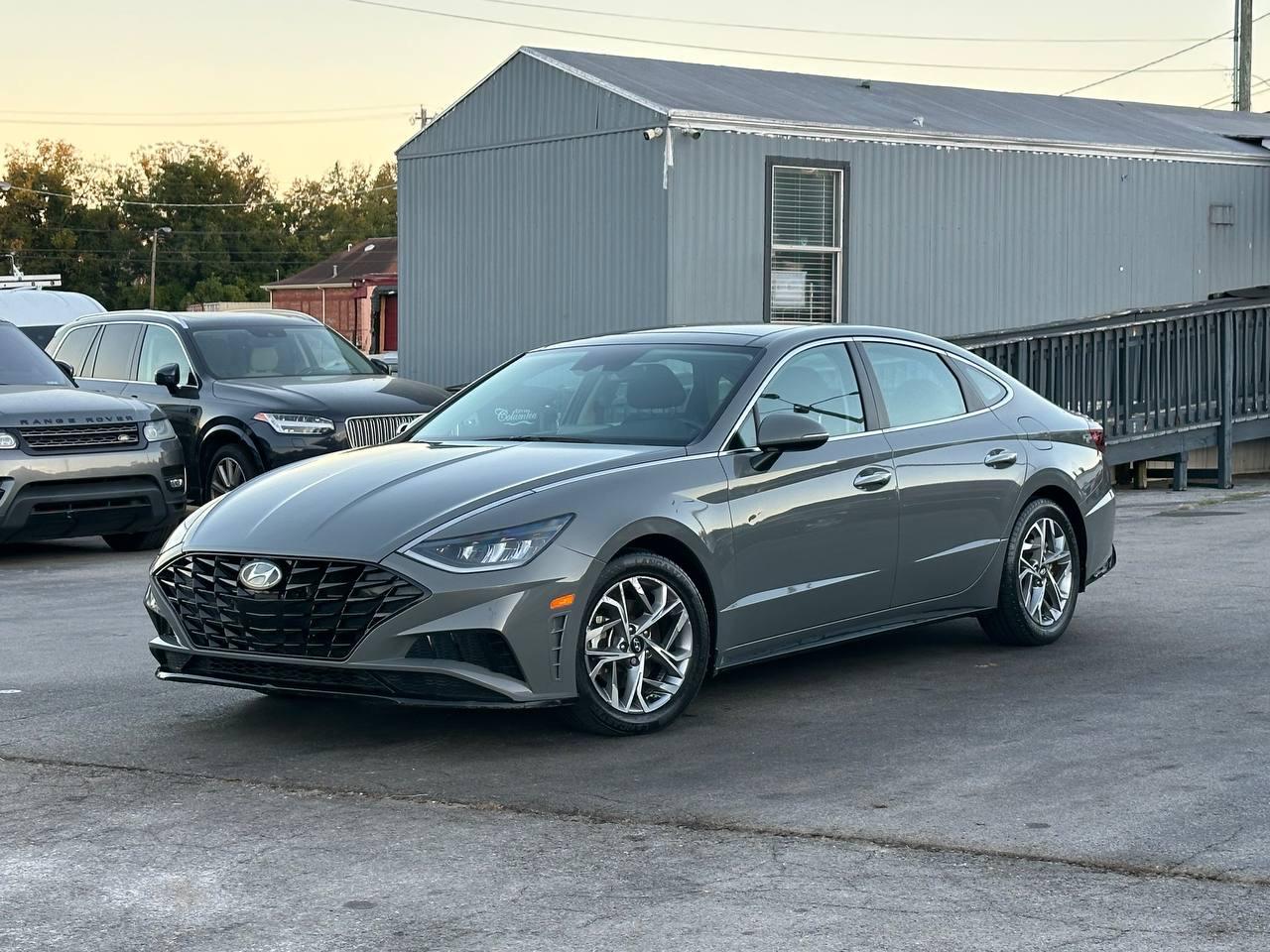 Hyundai Sonata SEL 2021
