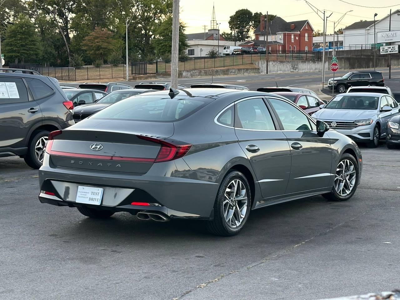 Hyundai Sonata SEL 2021