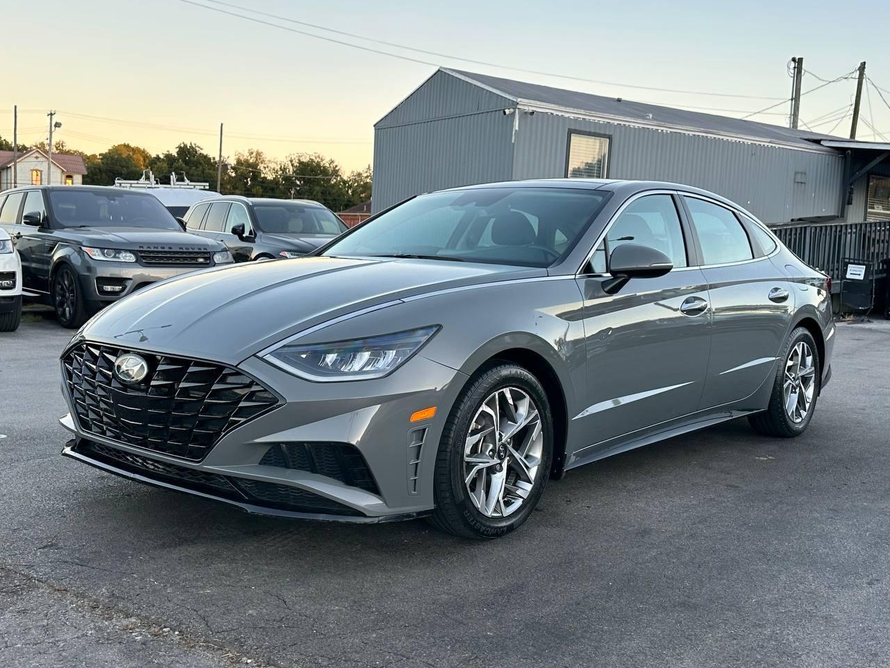 Hyundai Sonata SEL 2021