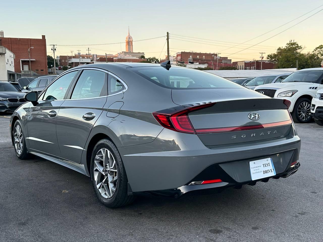 Hyundai Sonata SEL 2021
