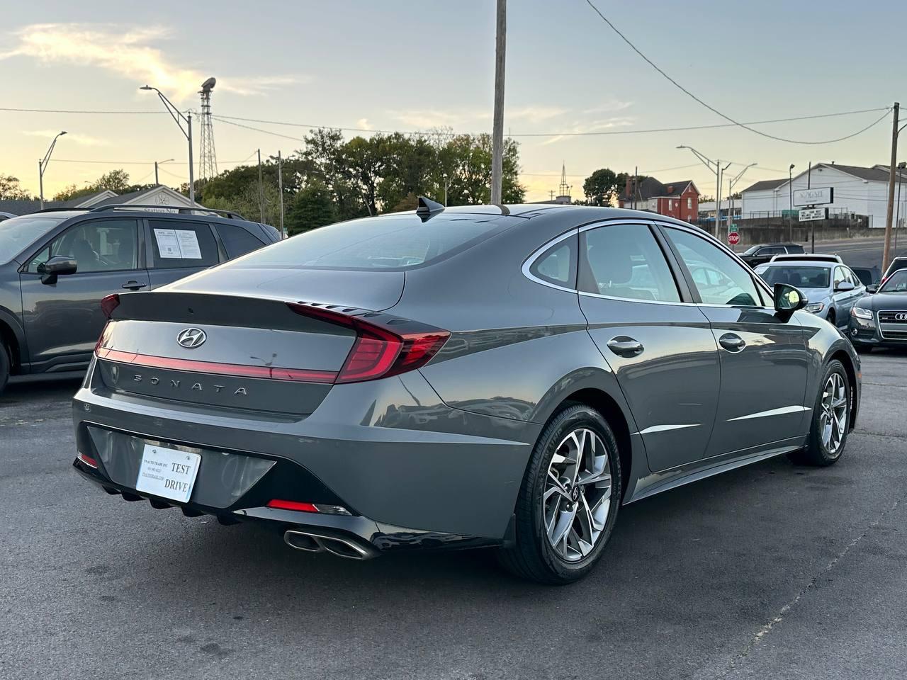 Hyundai Sonata SEL 2021