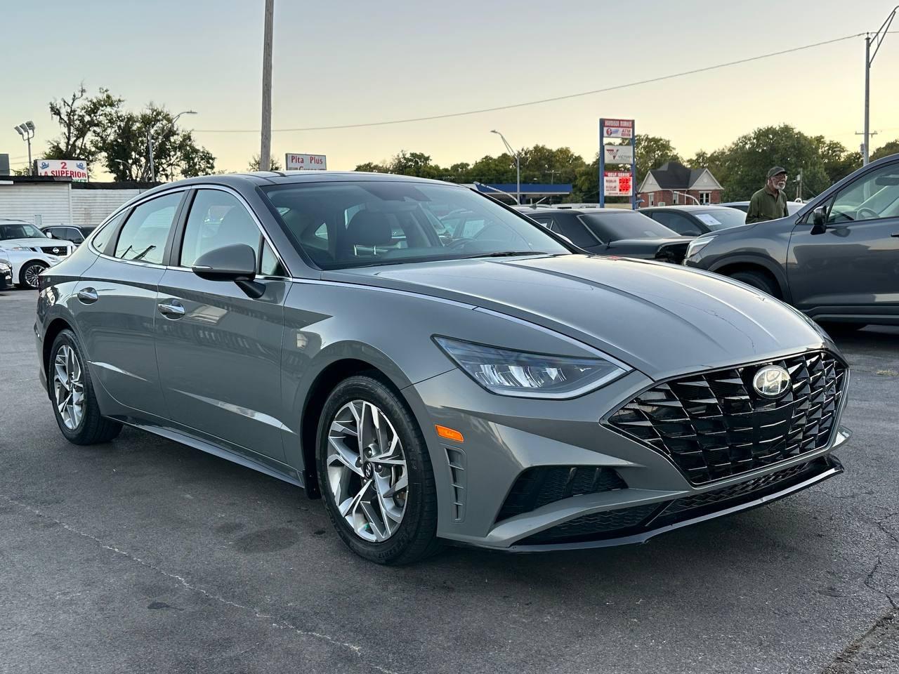 Hyundai Sonata SEL 2021