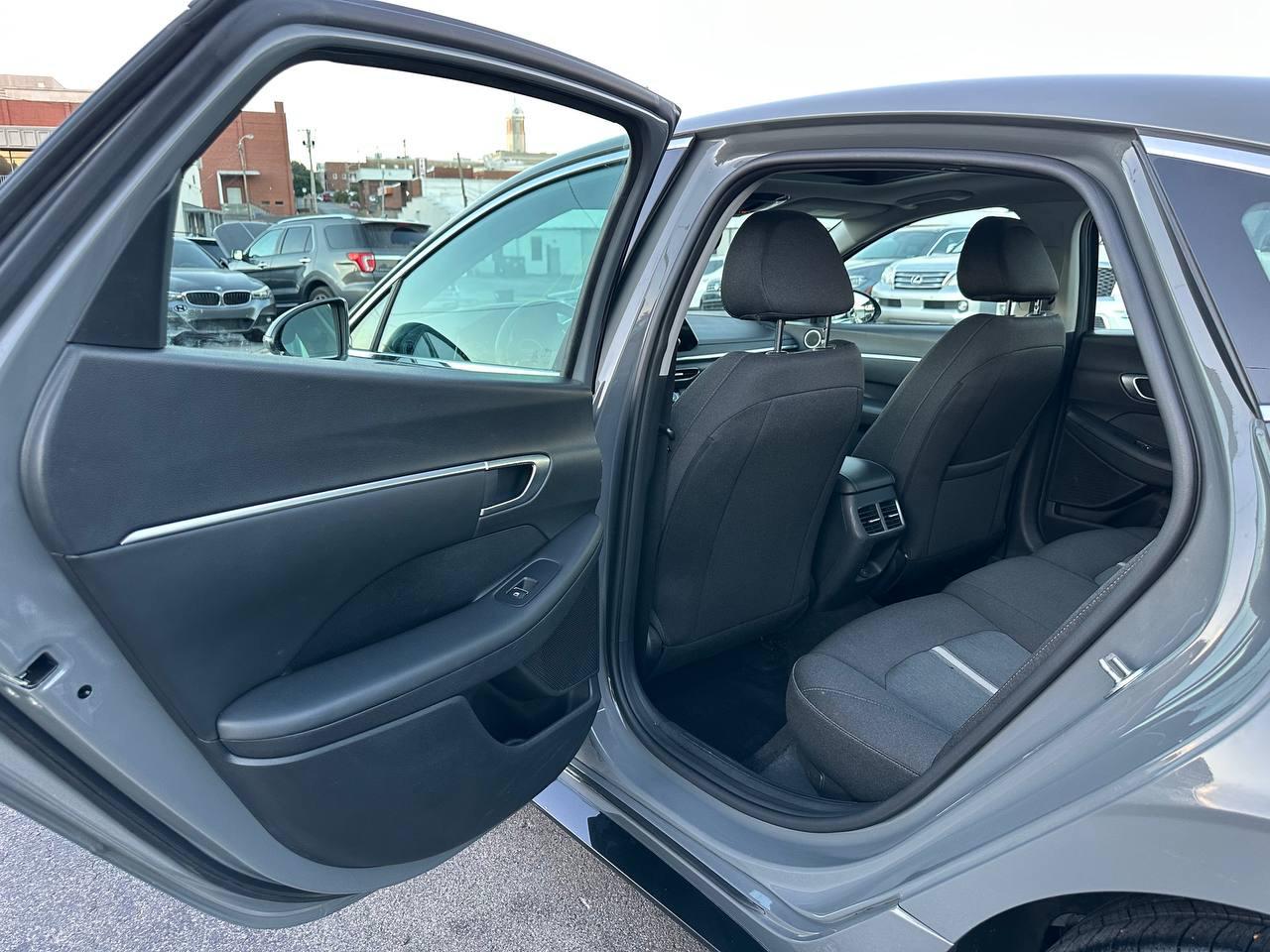 Hyundai Sonata SEL 2021