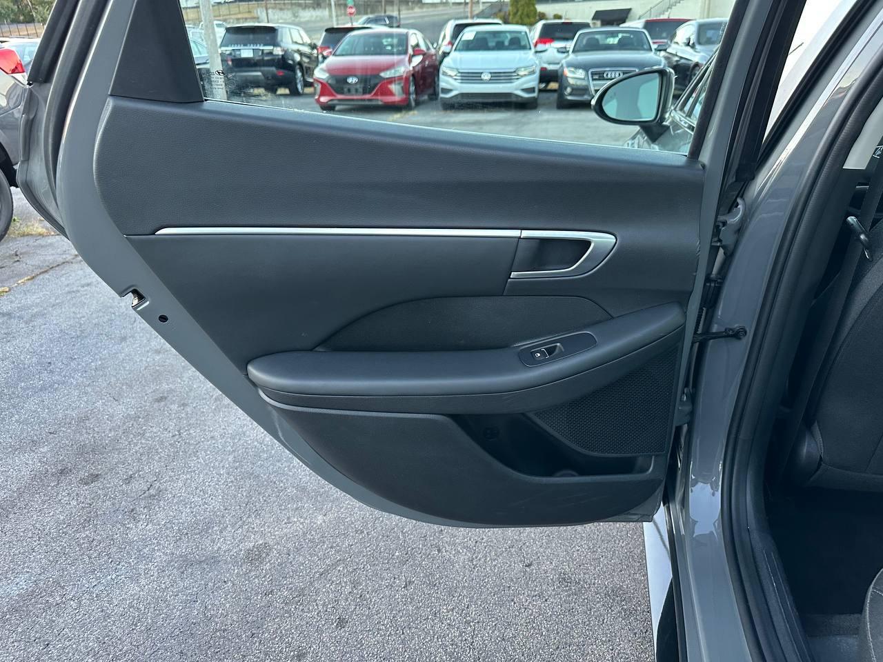 Hyundai Sonata SEL 2021