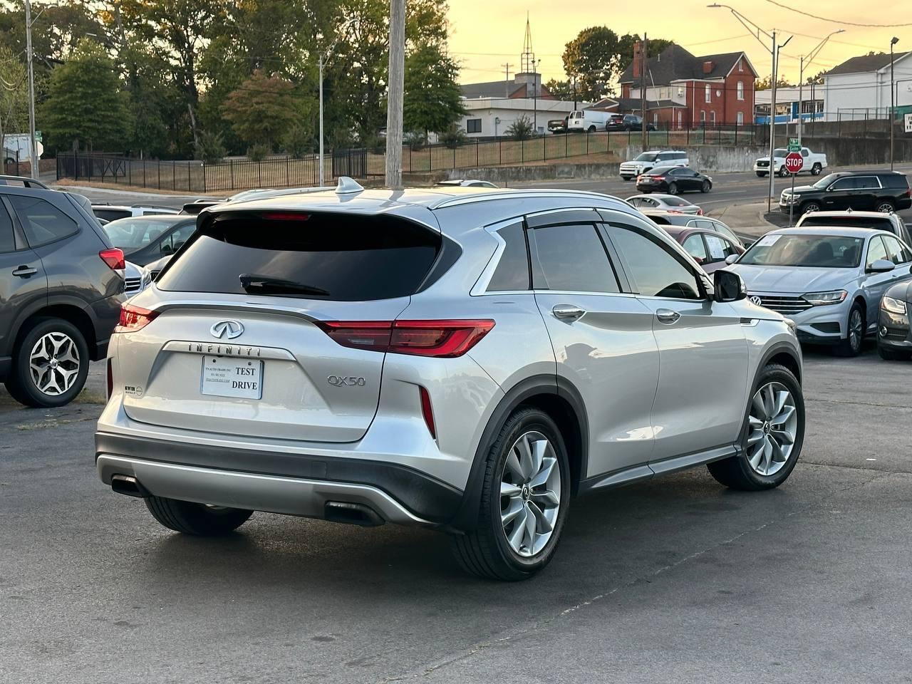 Infiniti QX50 LUXE 2019