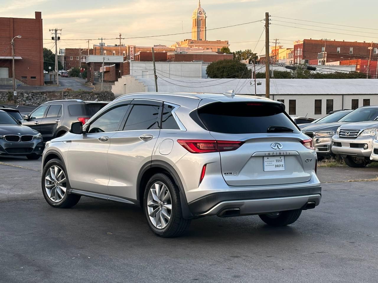 Infiniti QX50 LUXE 2019