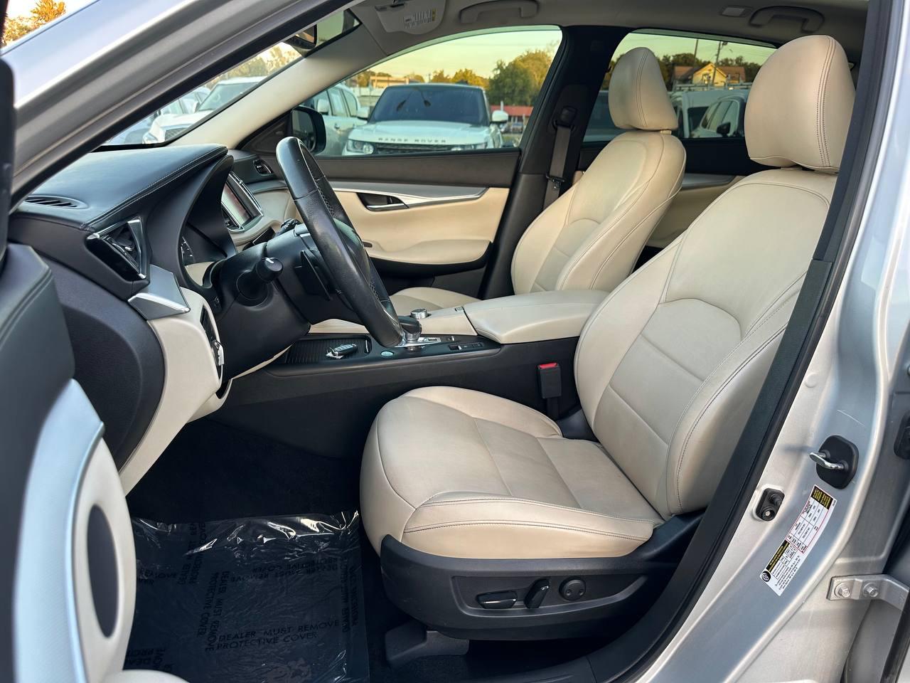 Infiniti QX50 LUXE 2019