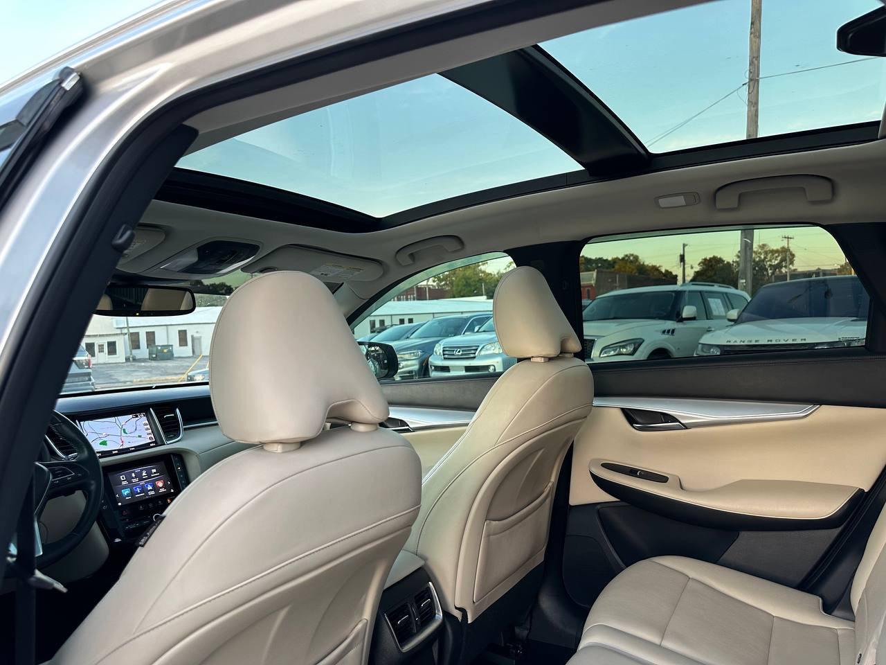Infiniti QX50 LUXE 2019