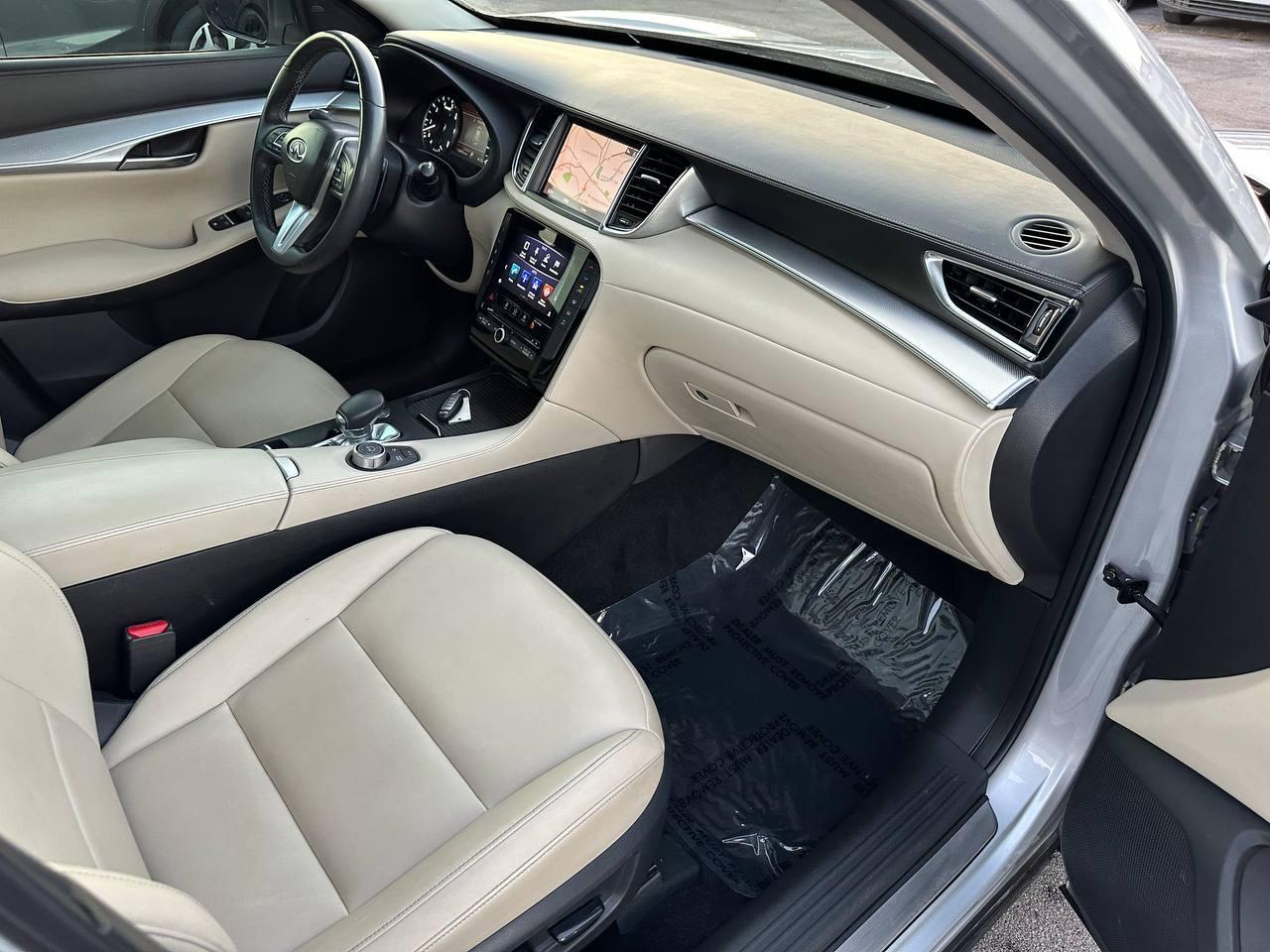 Infiniti QX50 LUXE 2019