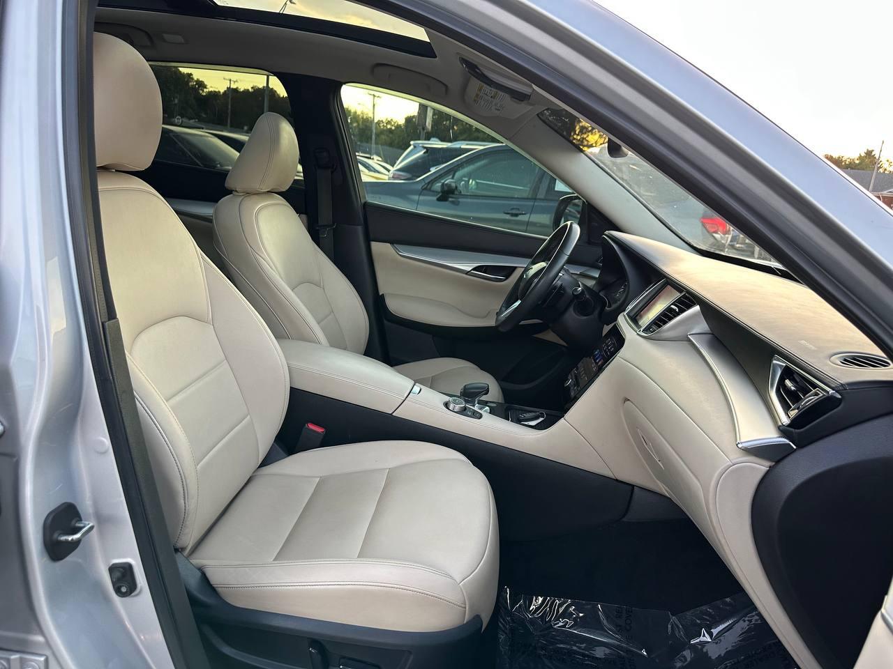 Infiniti QX50 LUXE 2019