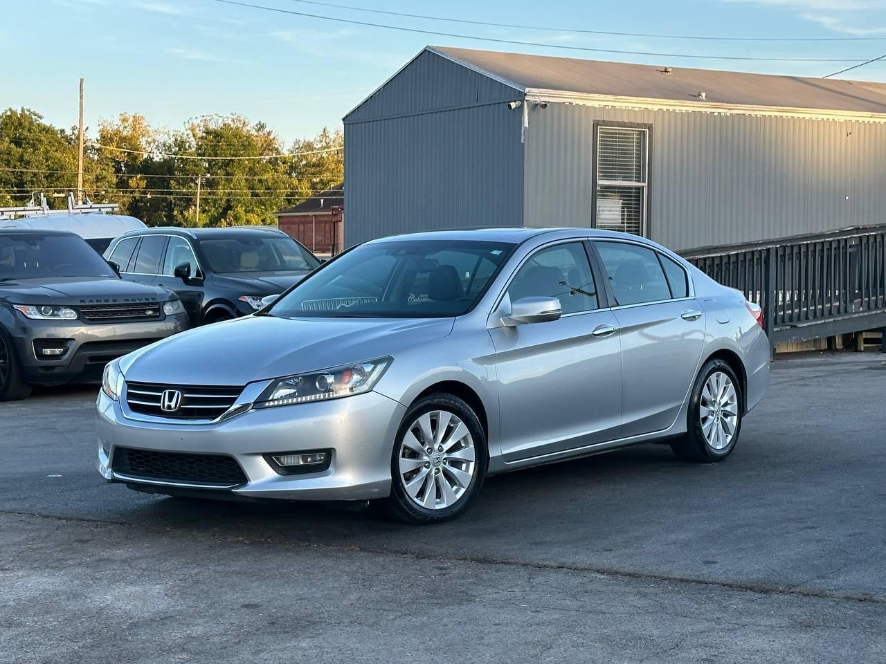 Honda Accord EX-L Sedan CVT 2013