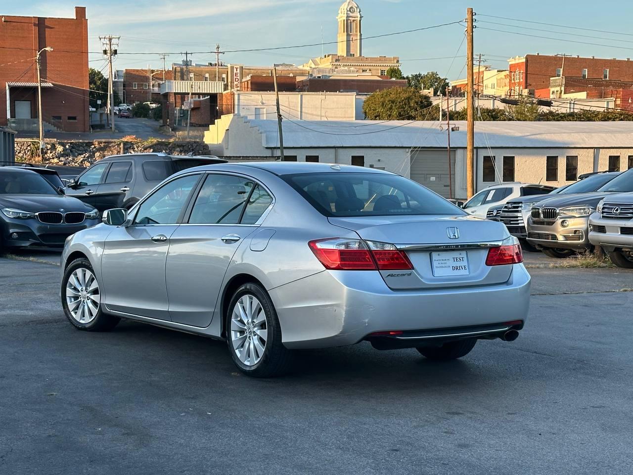 Honda Accord EX-L Sedan CVT 2013