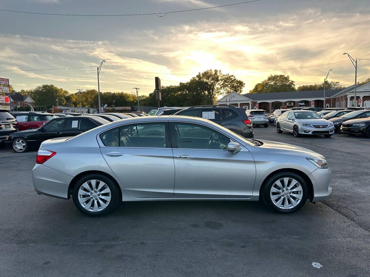 Honda Accord EX-L Sedan CVT 2013