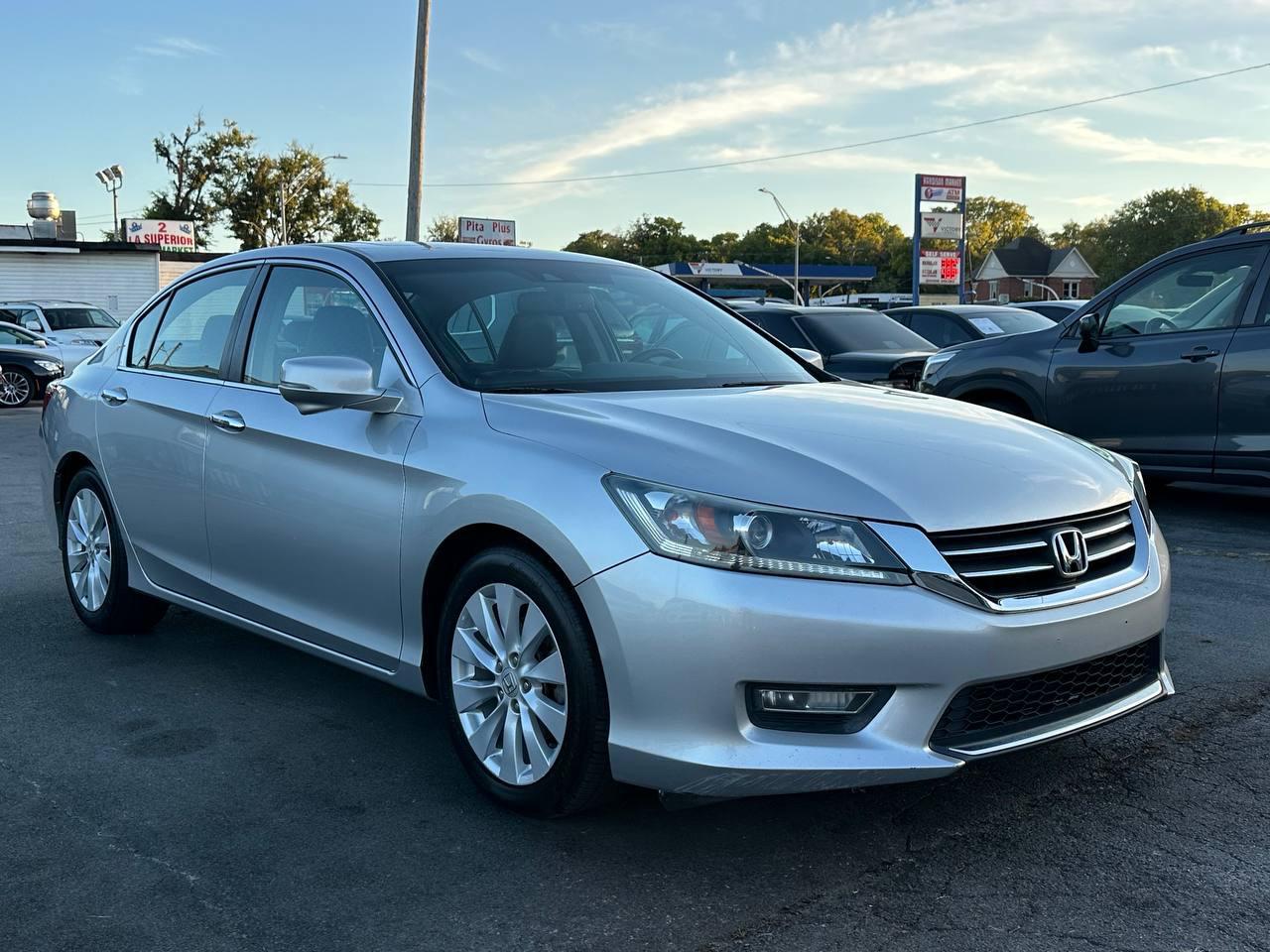 Honda Accord EX-L Sedan CVT 2013