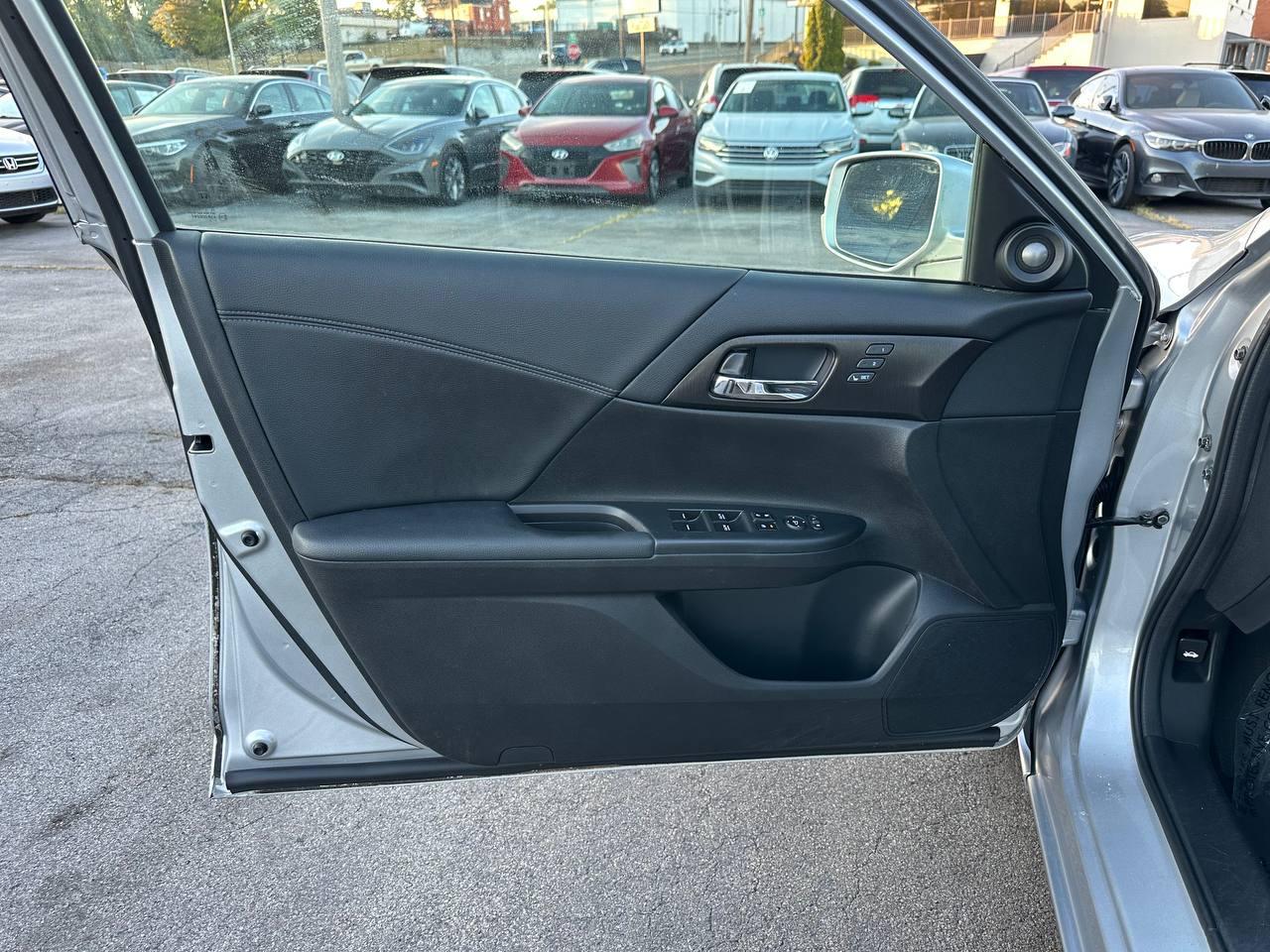 Honda Accord EX-L Sedan CVT 2013