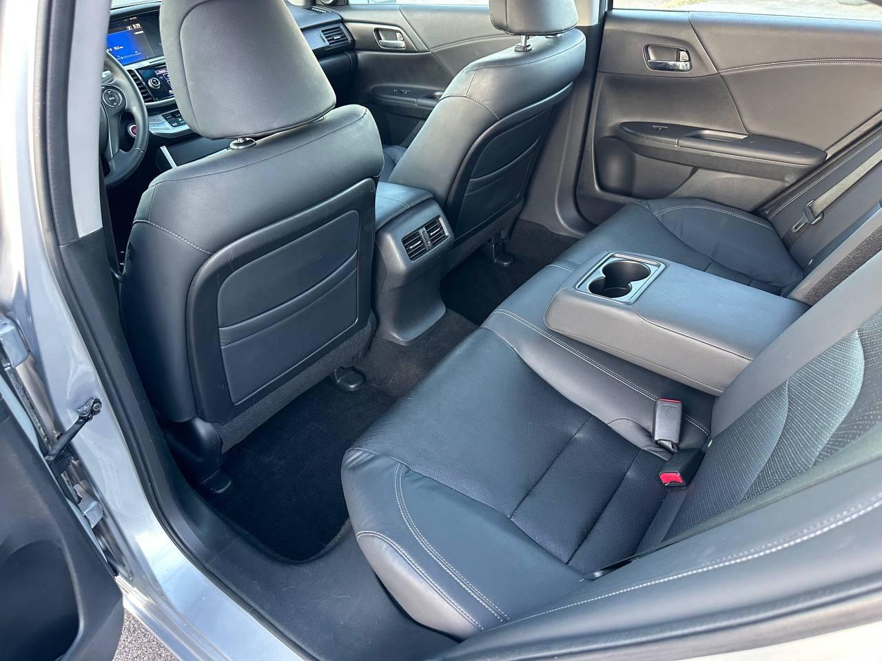 Honda Accord EX-L Sedan CVT 2013