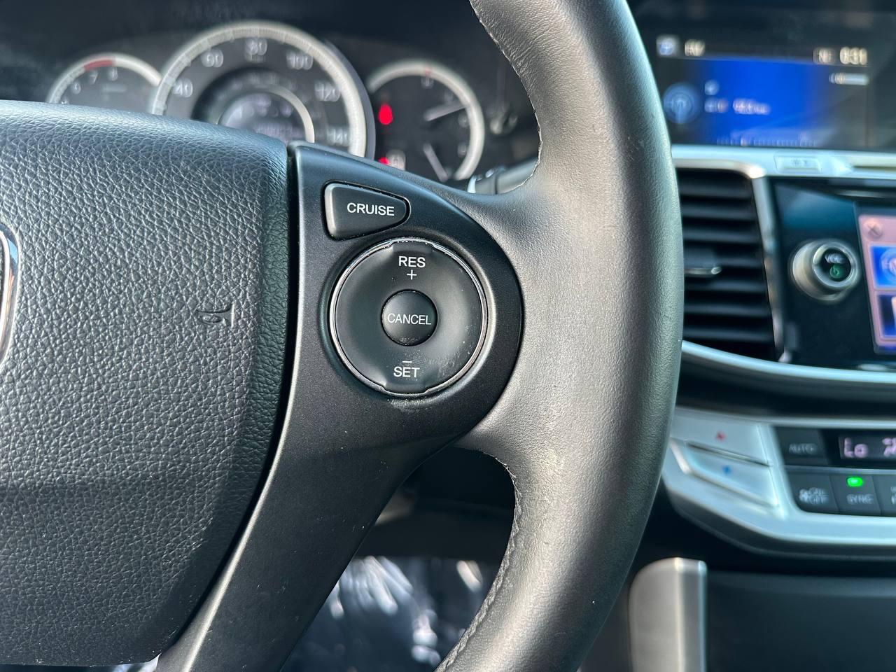 Honda Accord EX-L Sedan CVT 2013