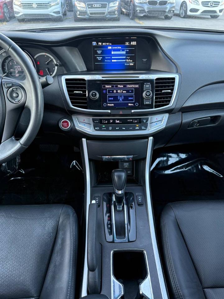 Honda Accord photo 37