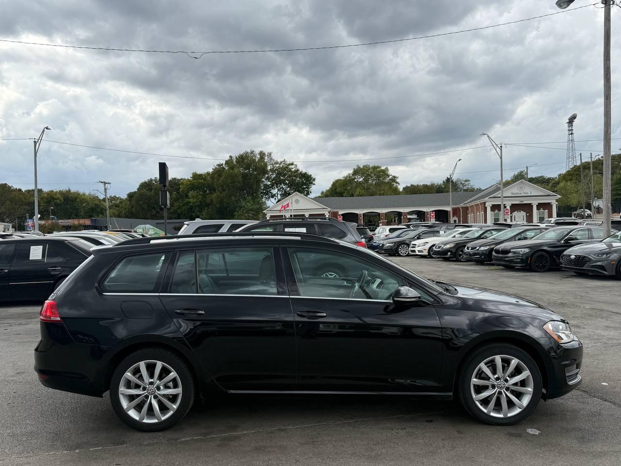 Volkswagen Jetta SportWagen SE 2016