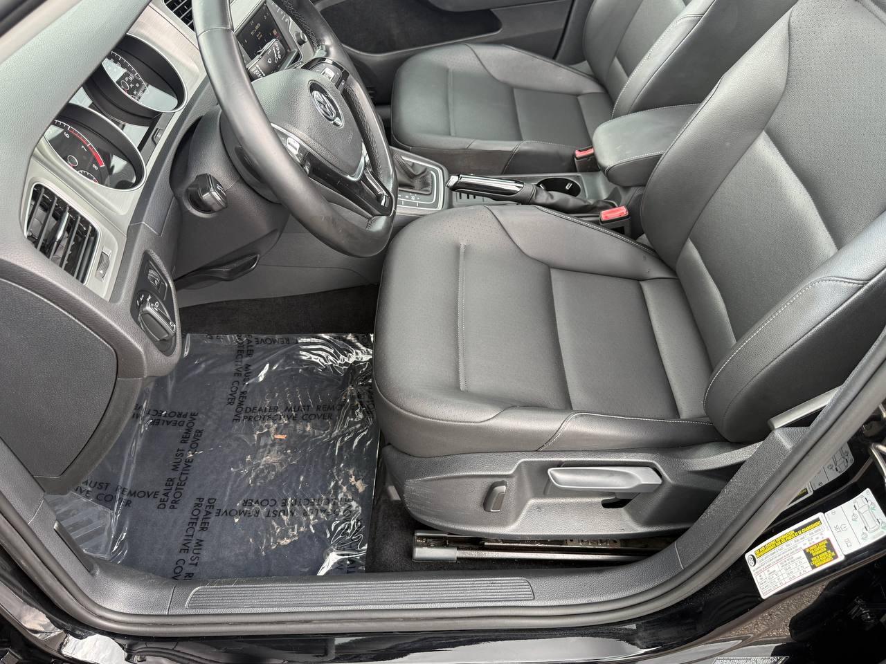 Volkswagen Jetta SportWagen SE 2016