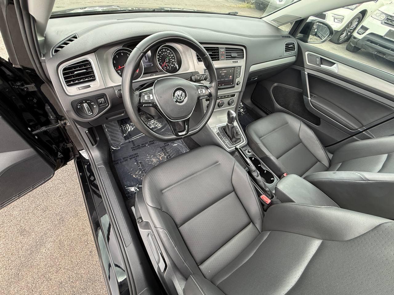 Volkswagen Jetta SportWagen SE 2016