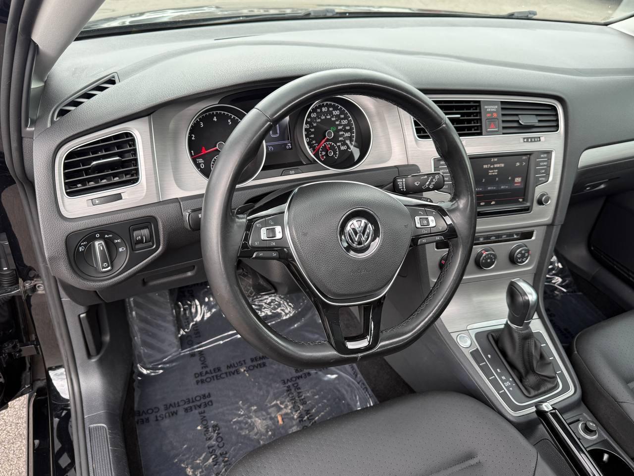Volkswagen Jetta SportWagen SE 2016