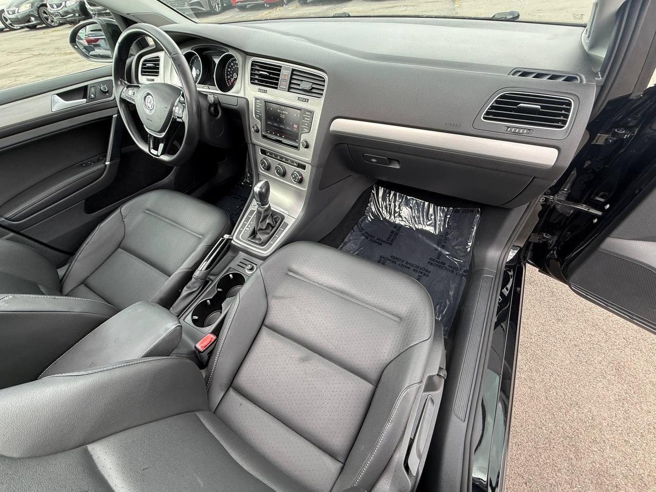 Volkswagen Jetta SportWagen SE 2016