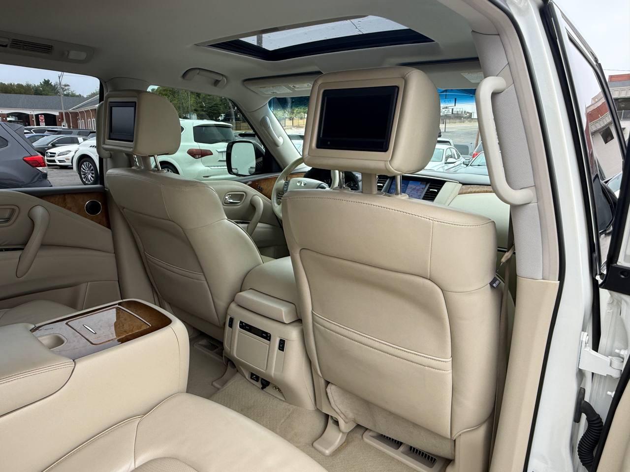 Infiniti QX80 2WD 2014