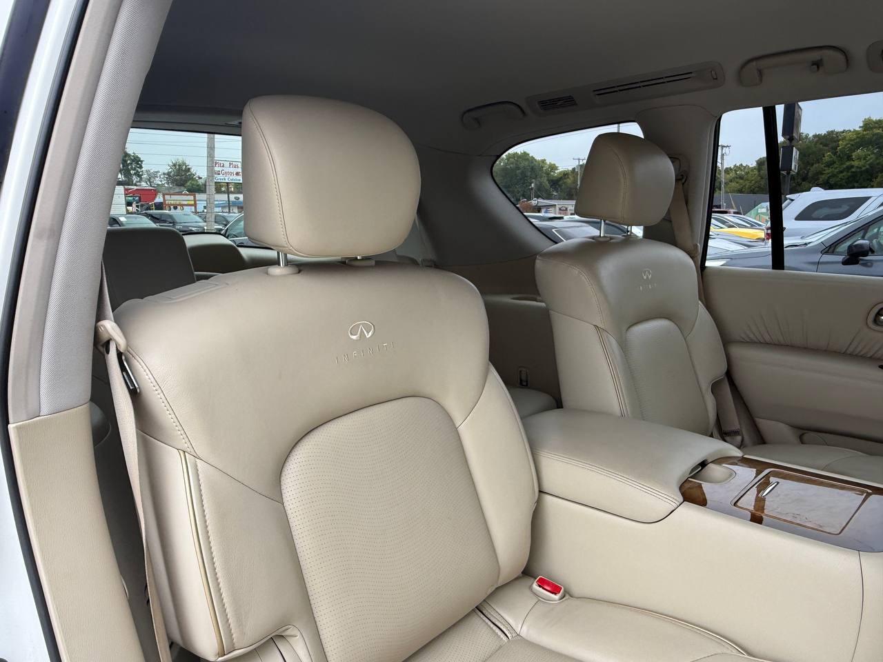 Infiniti QX80 2WD 2014