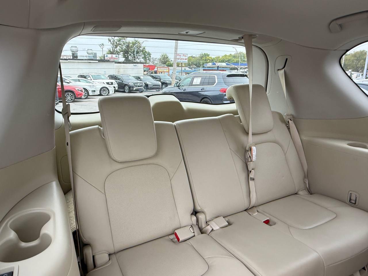 Infiniti QX80 2WD 2014