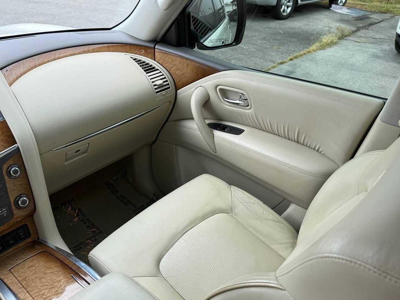 Infiniti QX80 2WD 2014