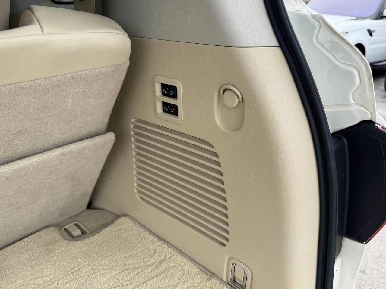 Infiniti QX80 2WD 2014