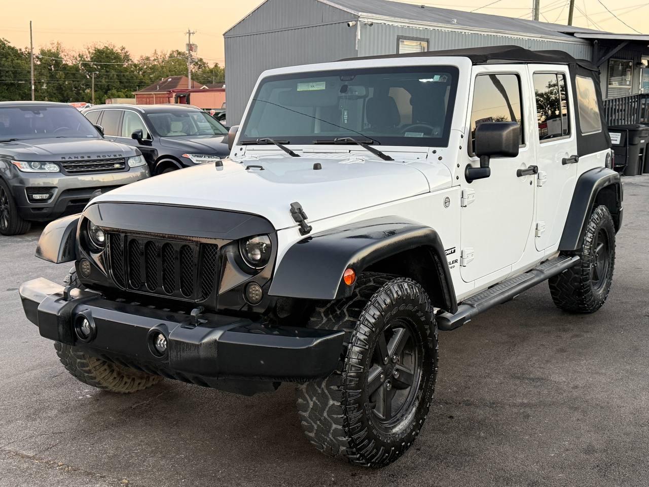 Jeep Wrangler Unlimited Sport 4WD 2014