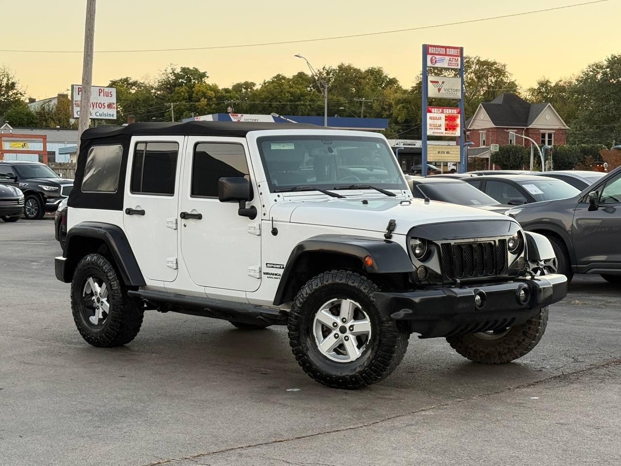 Jeep Wrangler Unlimited Sport 4WD 2014
