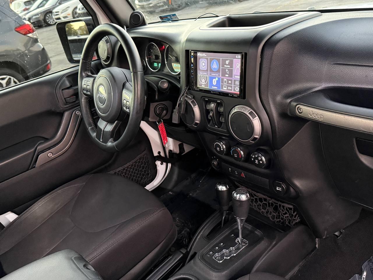 Jeep Wrangler Unlimited Sport 4WD 2014
