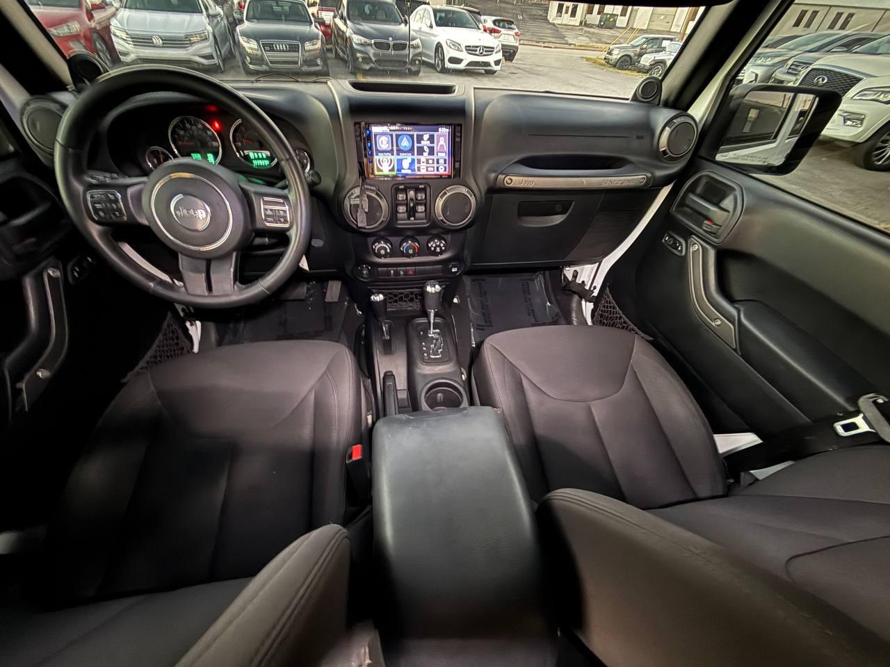 Jeep Wrangler Unlimited Sport 4WD 2014