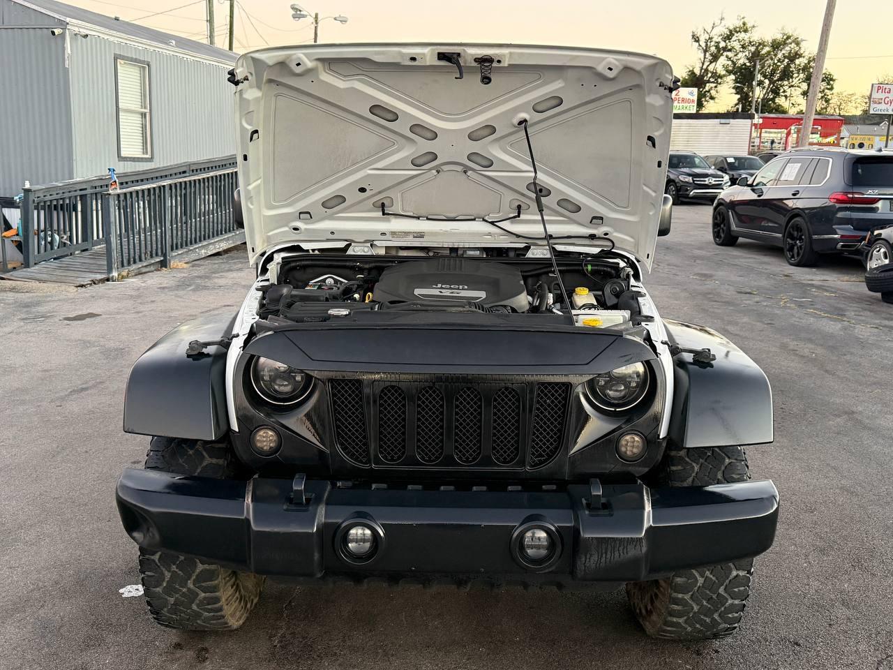 Jeep Wrangler Unlimited Sport 4WD 2014
