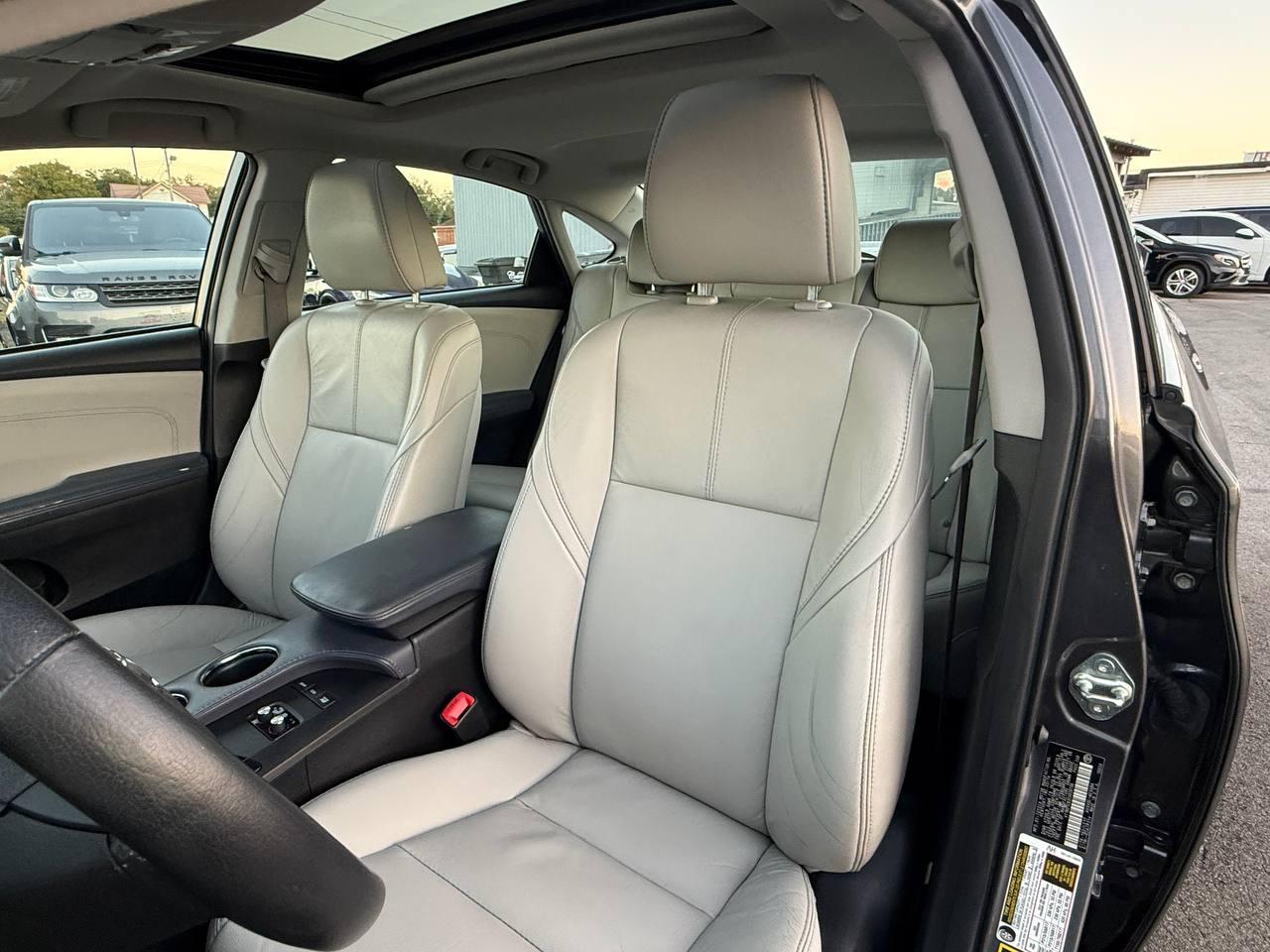 Toyota Avalon Hybrid XLE Premium 2014