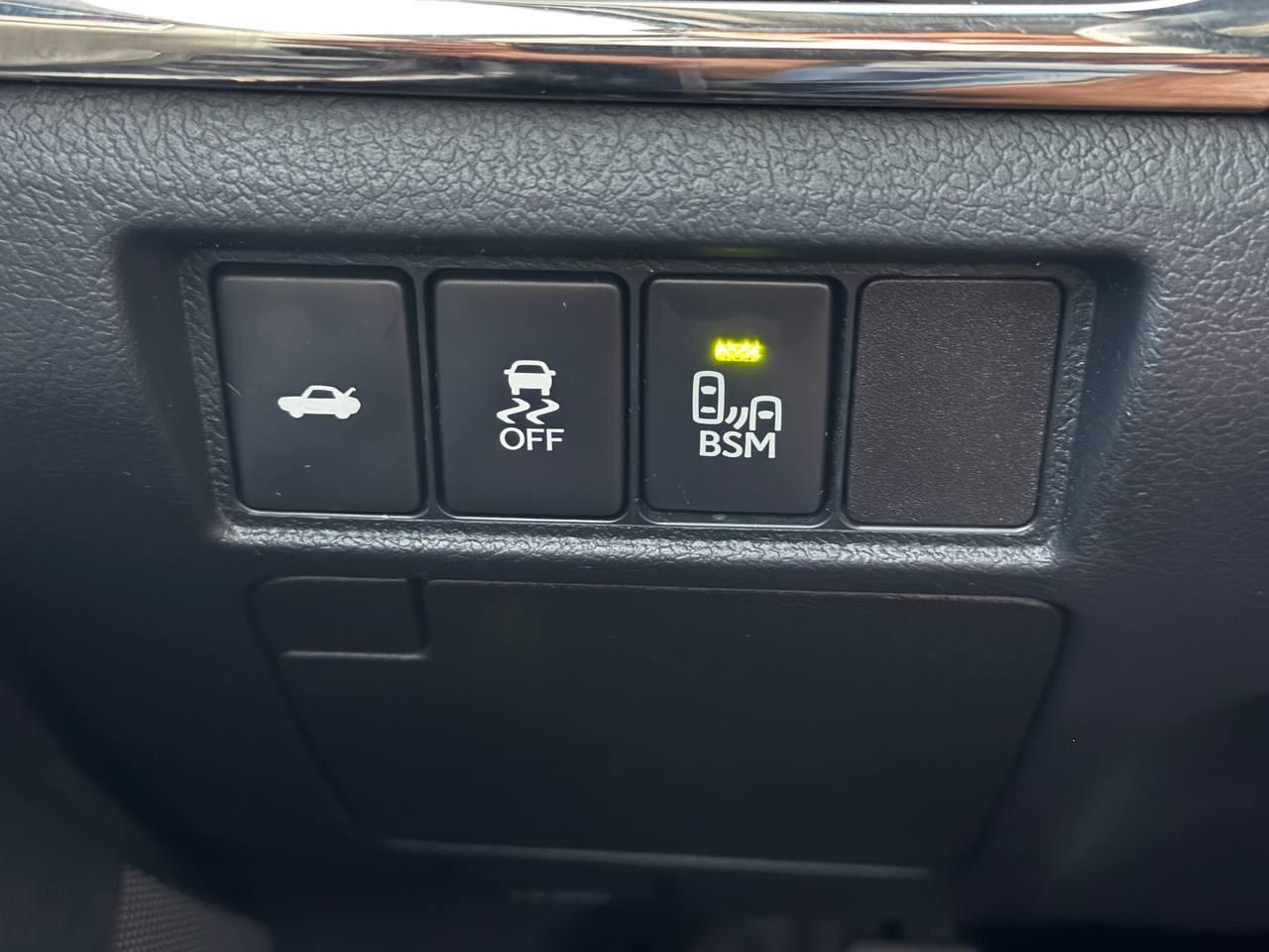 Toyota Avalon Hybrid XLE Premium 2014