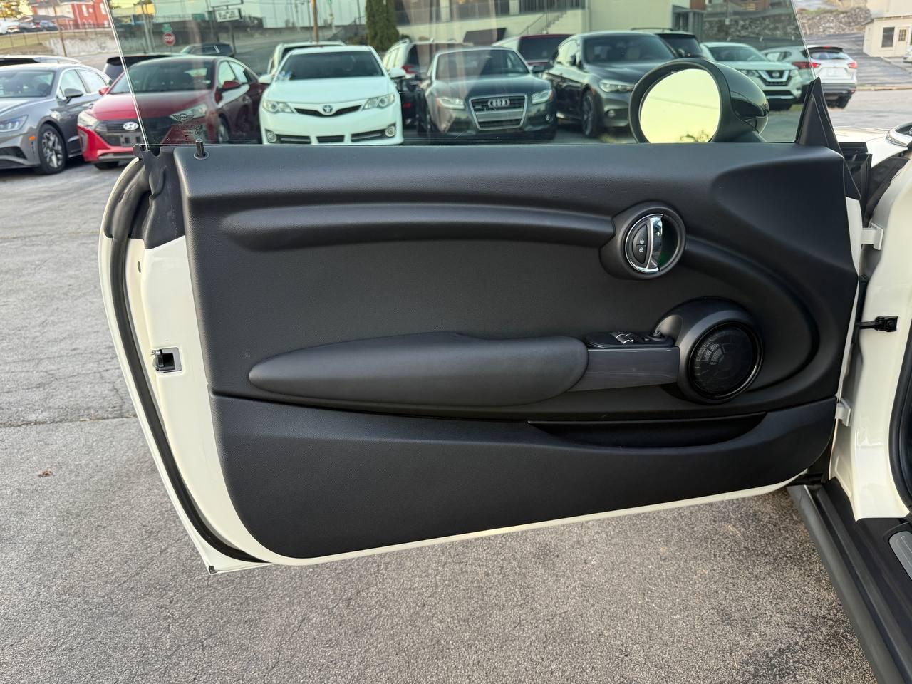MINI Cooper 3-Door 2016
