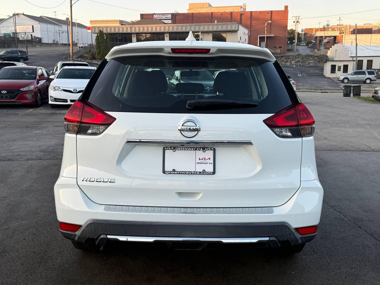 Nissan Rogue S 2WD 2018