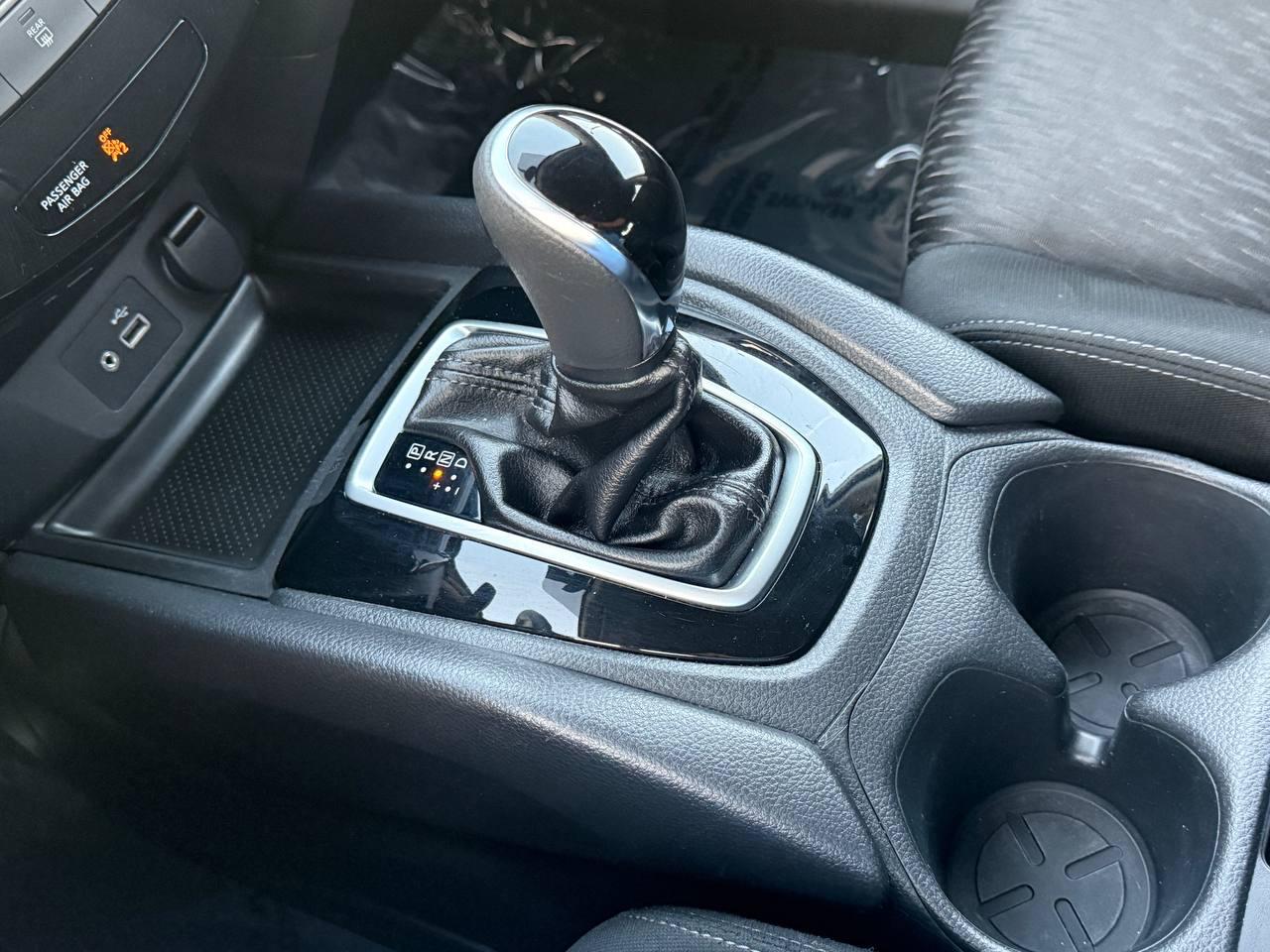 Nissan Rogue S 2WD 2018