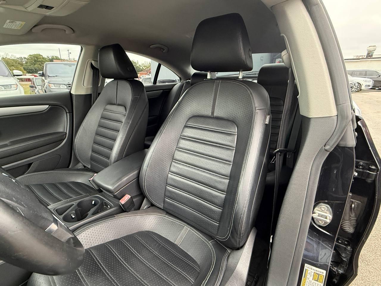 Volkswagen CC Sport PZEV 2012