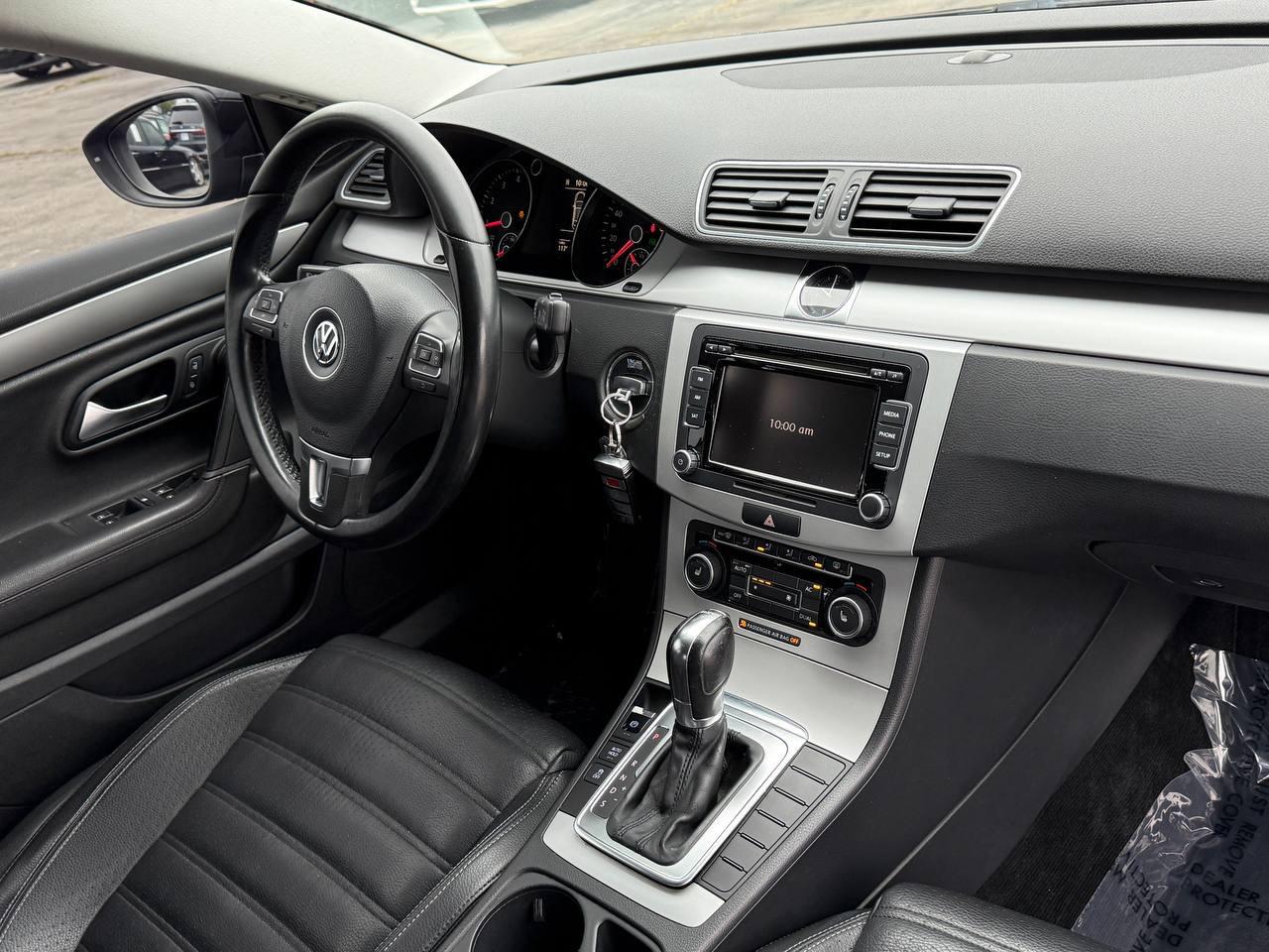 Volkswagen CC Sport PZEV 2012