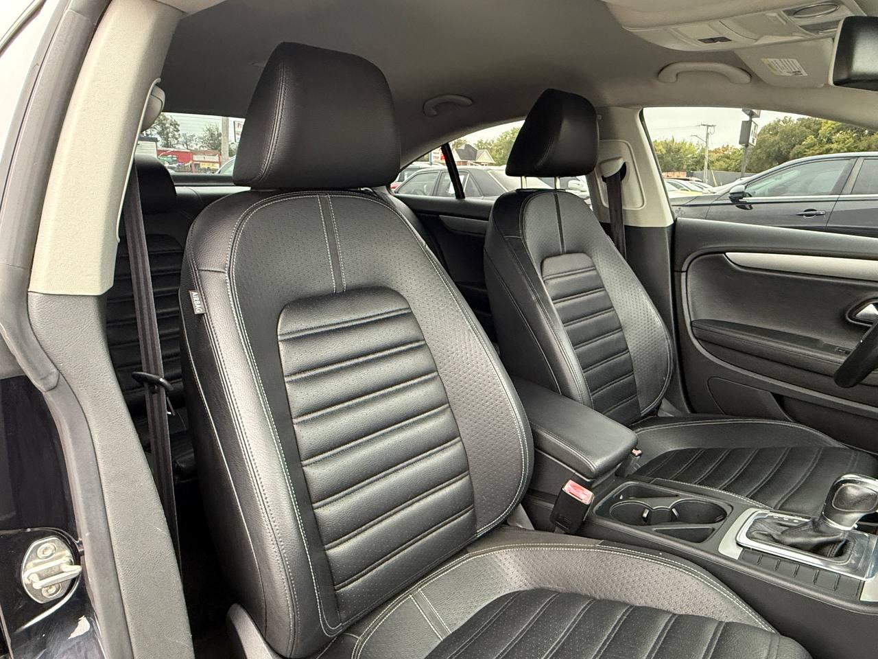Volkswagen CC Sport PZEV 2012